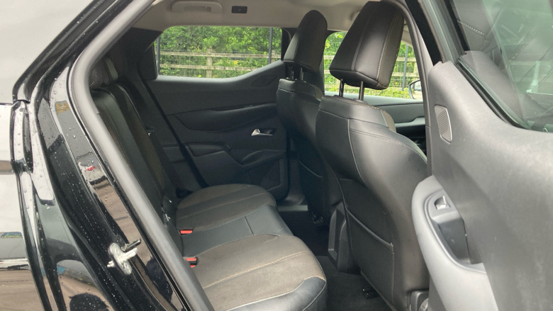 DS 3 Crossback 100kW E-TENSE Bastille 50kWh 5dr Auto Electric 